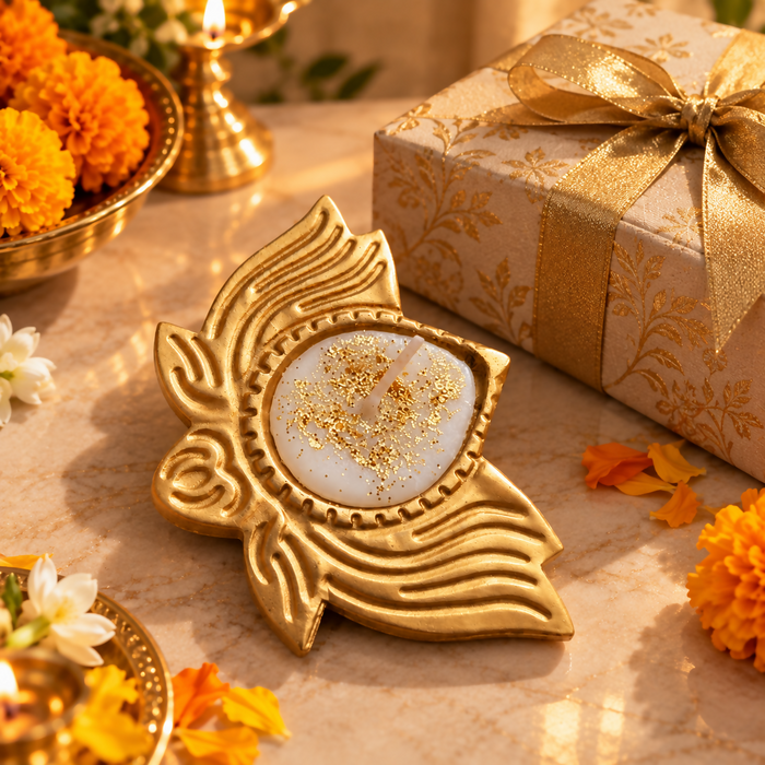 Golden Feather-Carved Tealight Diya Candle 0014