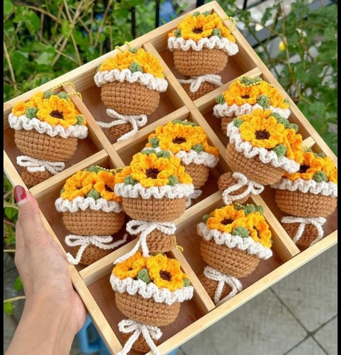 0035 Mini Potted Sunflower Crochet Keychain