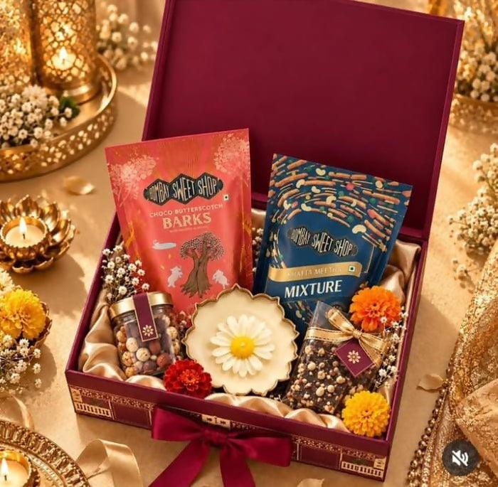 0067 The Royal Festive Delights Gift Hamper