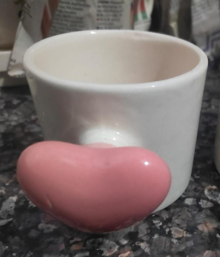 0013 Cute White Ceramic Mug with Pink Heart Handle