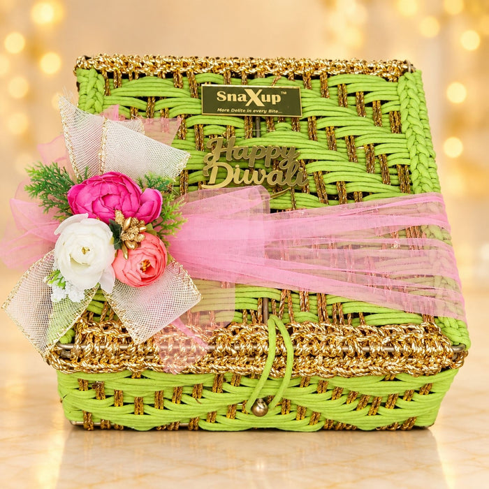 SnaXup Shubh Deepawali Hamper