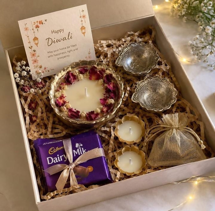 0053 Silver Shimmer & Botanical Candle Diwali Gift Box