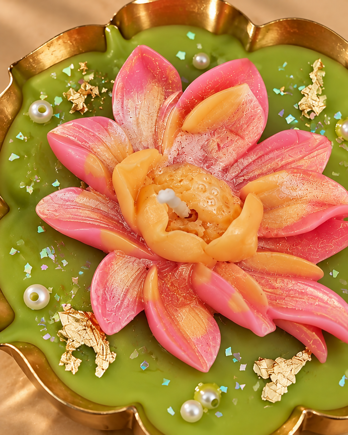 0025 Handcrafted Lotus Bloom Urli Candle
